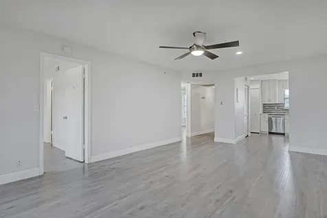 4575 Lucerne Lakes Boulevard Lake Worth FL 33467