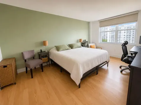 2801 NE 183rd Street Aventura FL 33160