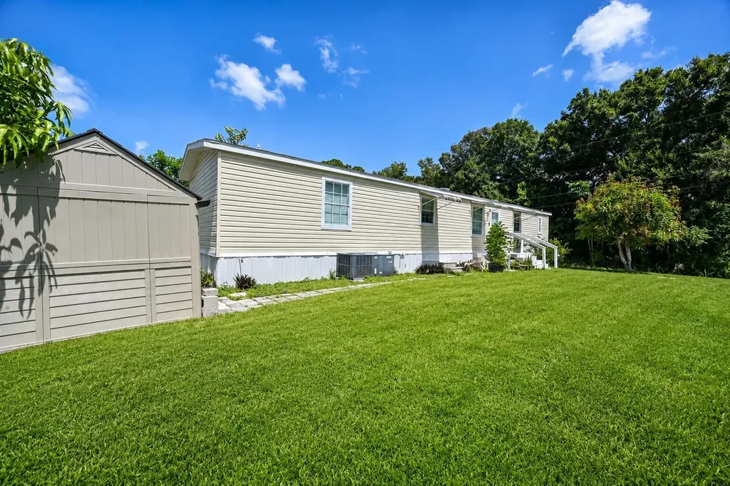 8137 SW Wildwood Drive Stuart FL 34997