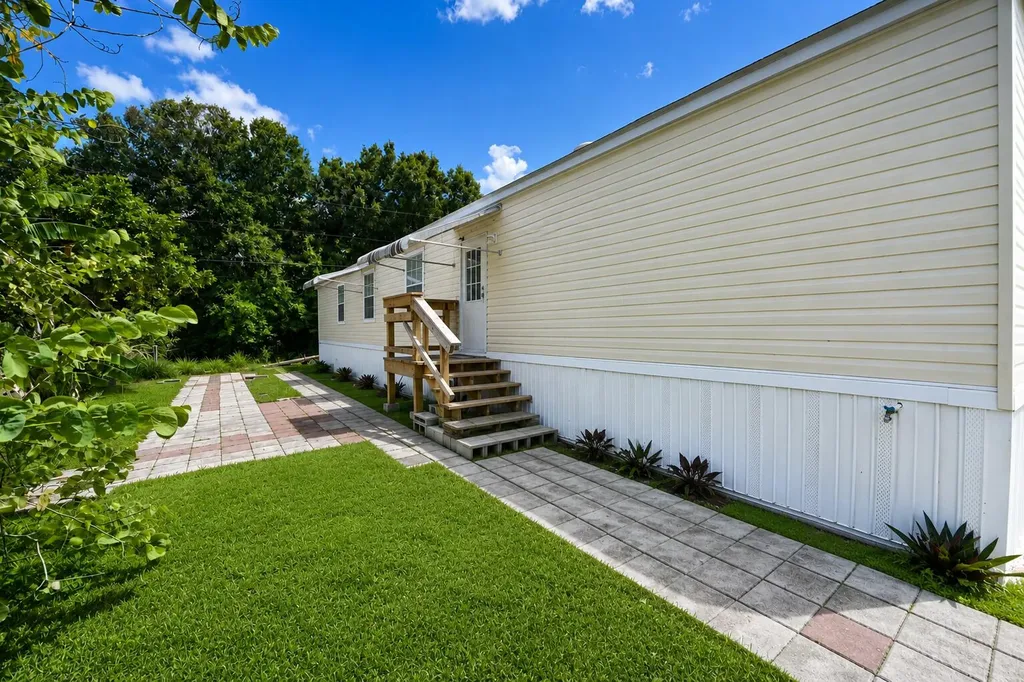 8137 SW Wildwood Drive Stuart FL 34997