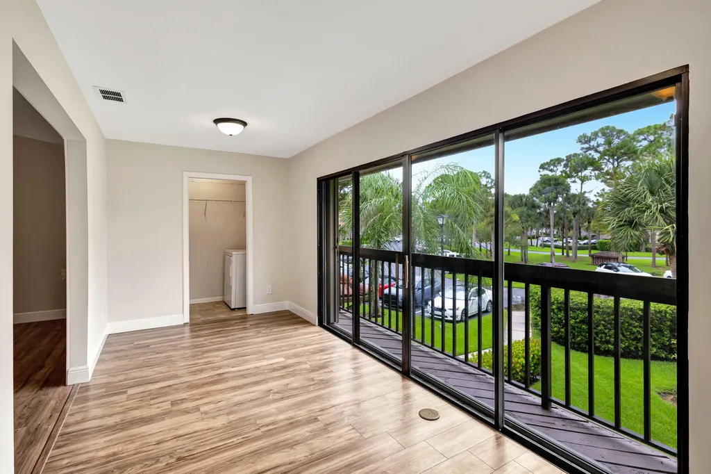 1109 Duncan Circle Palm Beach Gardens FL 33418