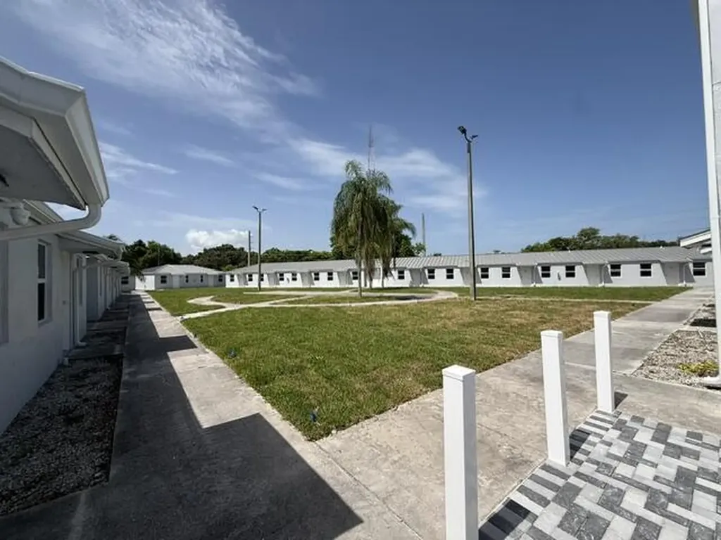 4393 Windsor Avenue West Palm Beach FL 33407