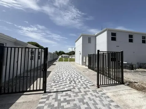 4393 Windsor Avenue West Palm Beach FL 33407