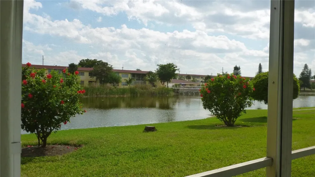 2940 NE 203rd Street Aventura FL 33180