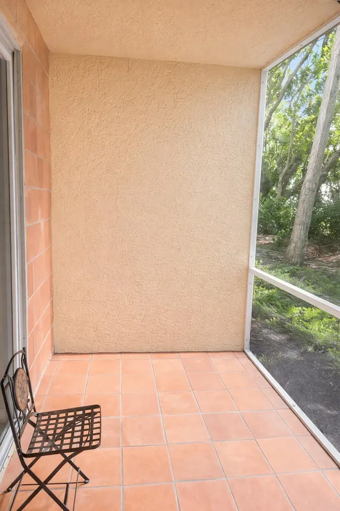 7775 Yardley Drive Tamarac FL 33321