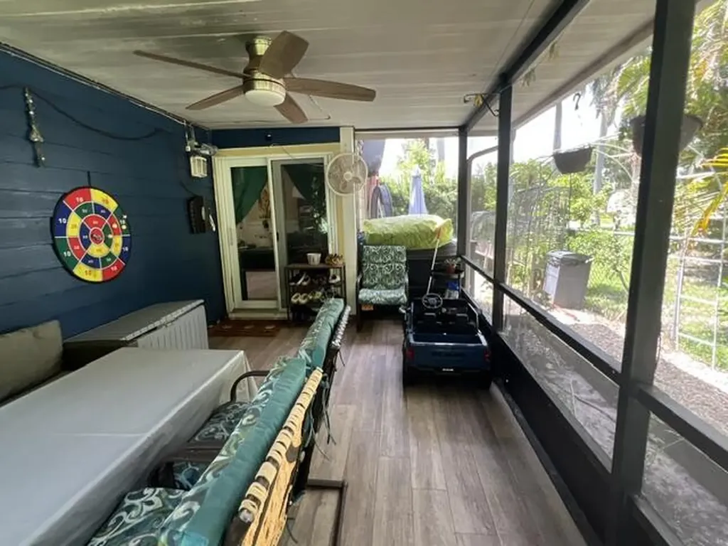 9145 Chrysanthemum Drive Boynton Beach FL 33472