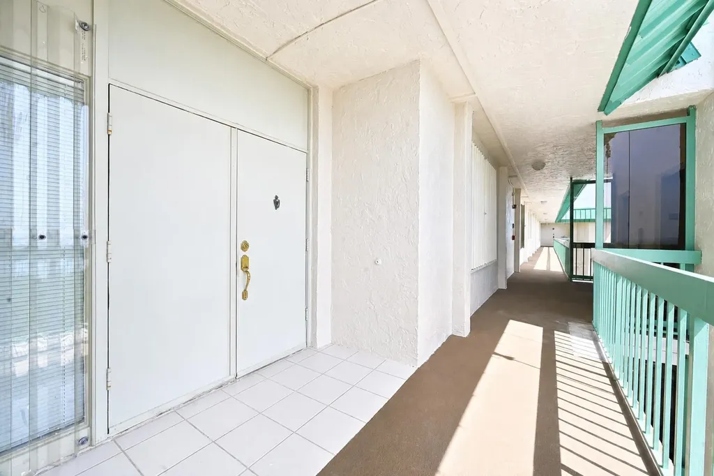 9900 S Ocean Drive Jensen Beach FL 34957