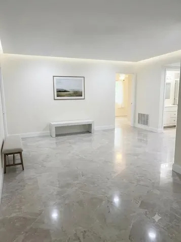 5220 NE 14th Way Fort Lauderdale FL 33334