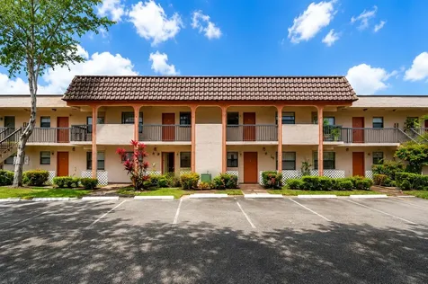 870 NE 207th Terrace Miami FL 33179