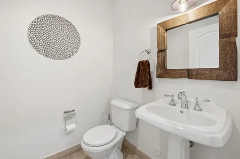 18385 NE 30th Place Aventura FL 33160