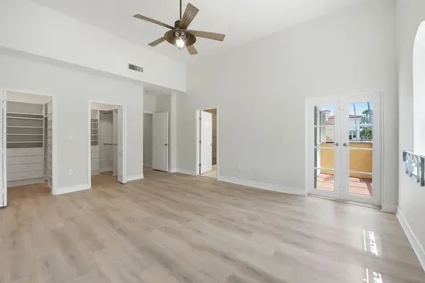 18385 NE 30th Place Aventura FL 33160