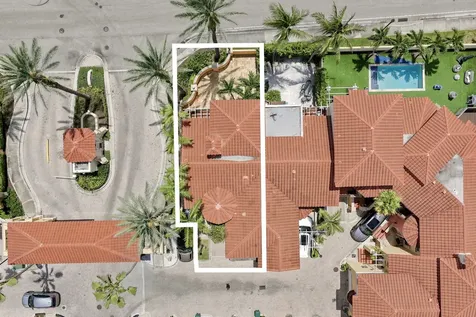 18385 NE 30th Place Aventura FL 33160