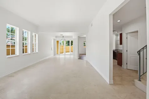 18385 NE 30th Place Aventura FL 33160