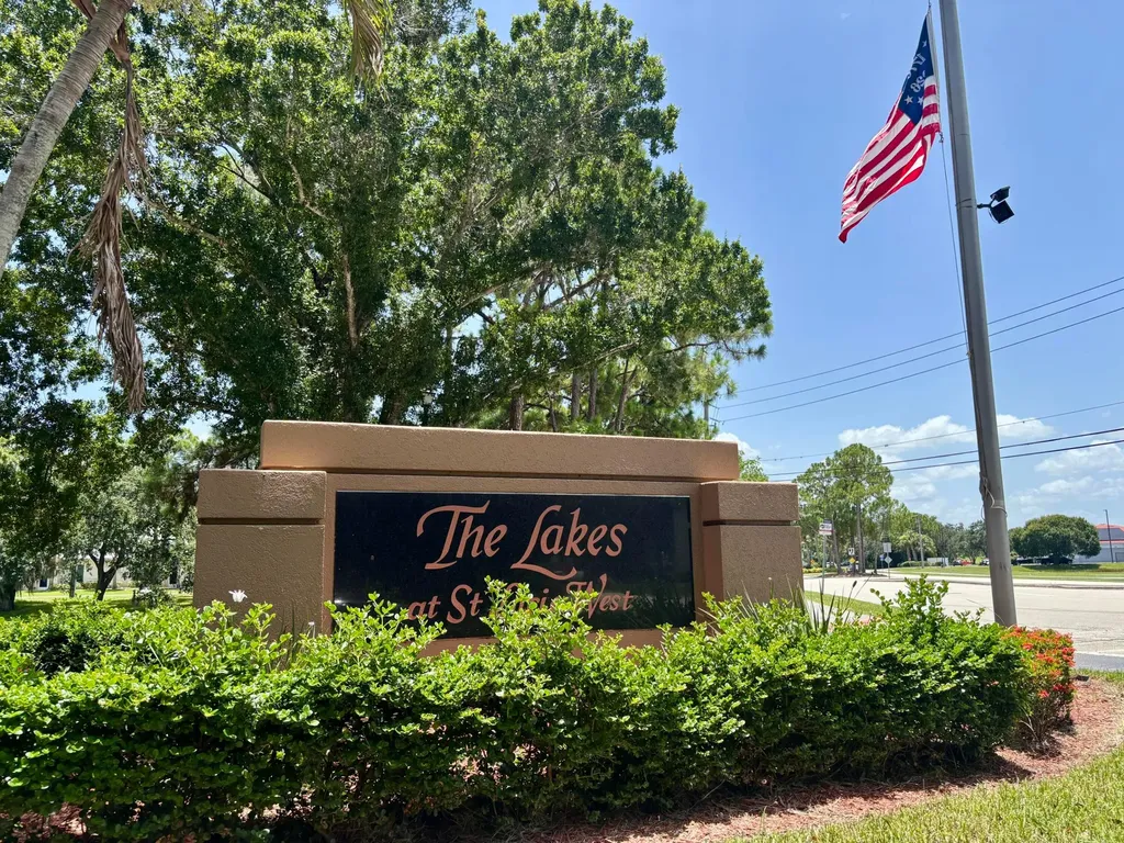 1519 NW Amherst Drive Port St Lucie FL 34986