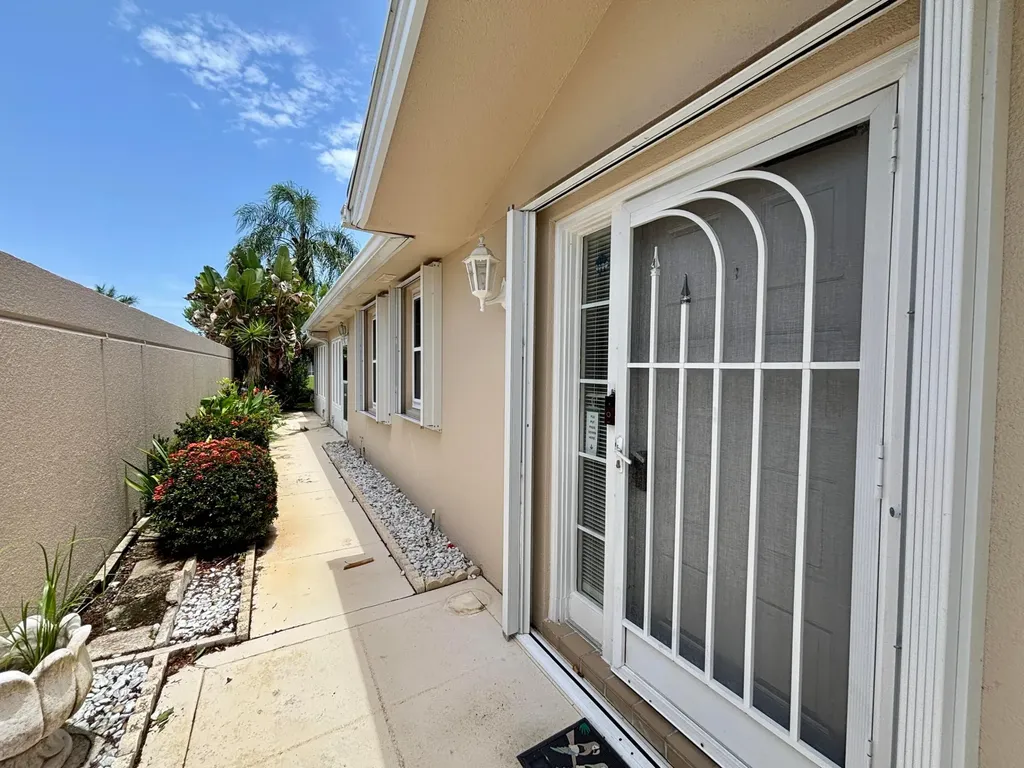 1519 NW Amherst Drive Port St Lucie FL 34986