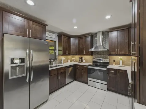 1127 Sea Pines Way Lantana FL 33462