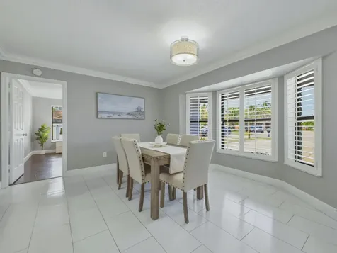1127 Sea Pines Way Lantana FL 33462