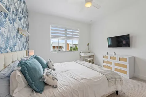 13336 Bernoulli Way Palm Beach Gardens FL 33418