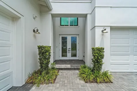 13336 Bernoulli Way Palm Beach Gardens FL 33418