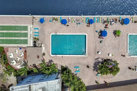 2000 S Federal Highway Boynton Beach FL 33435