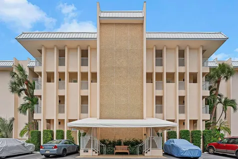 3851 N Ocean Boulevard N Gulf Stream FL 33483