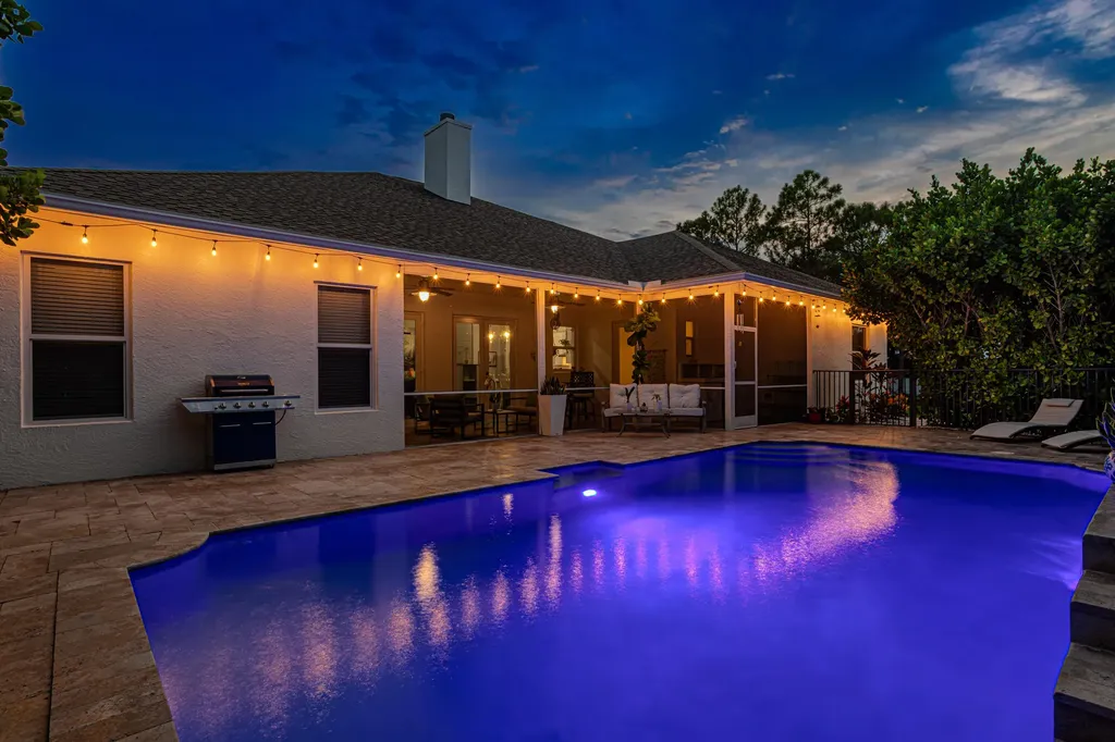 17441 77th Lane N The Acreage FL 33470