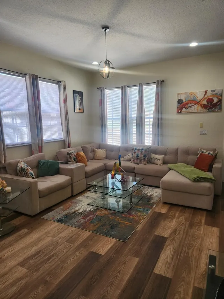 502 SW 147th Avenue Pembroke Pines FL 33027