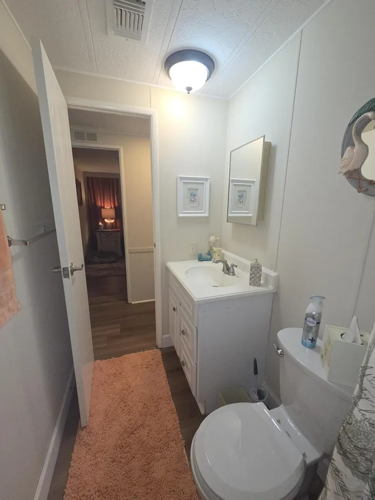 8020 SE Shenandoah Drive Hobe Sound FL 33455