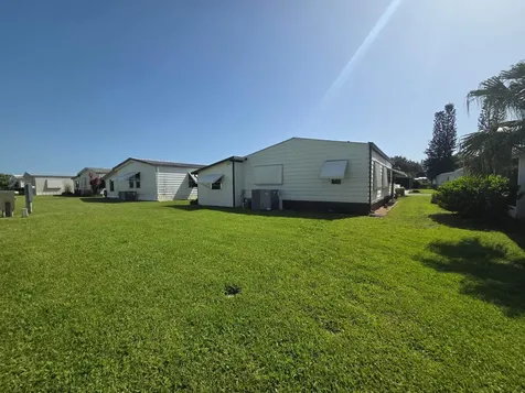 8020 SE Shenandoah Drive Hobe Sound FL 33455