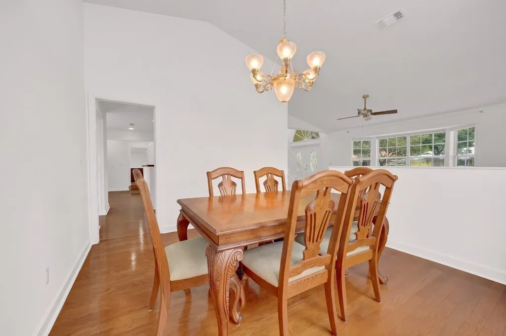 18862 Loblolly Pine Court Jupiter FL 33458