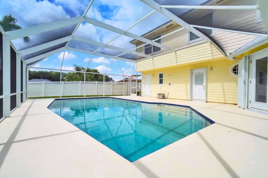 18862 Loblolly Pine Court Jupiter FL 33458
