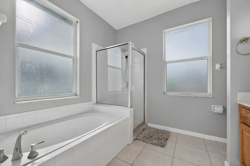 2751 SW Palace Avenue Port St Lucie FL 34987