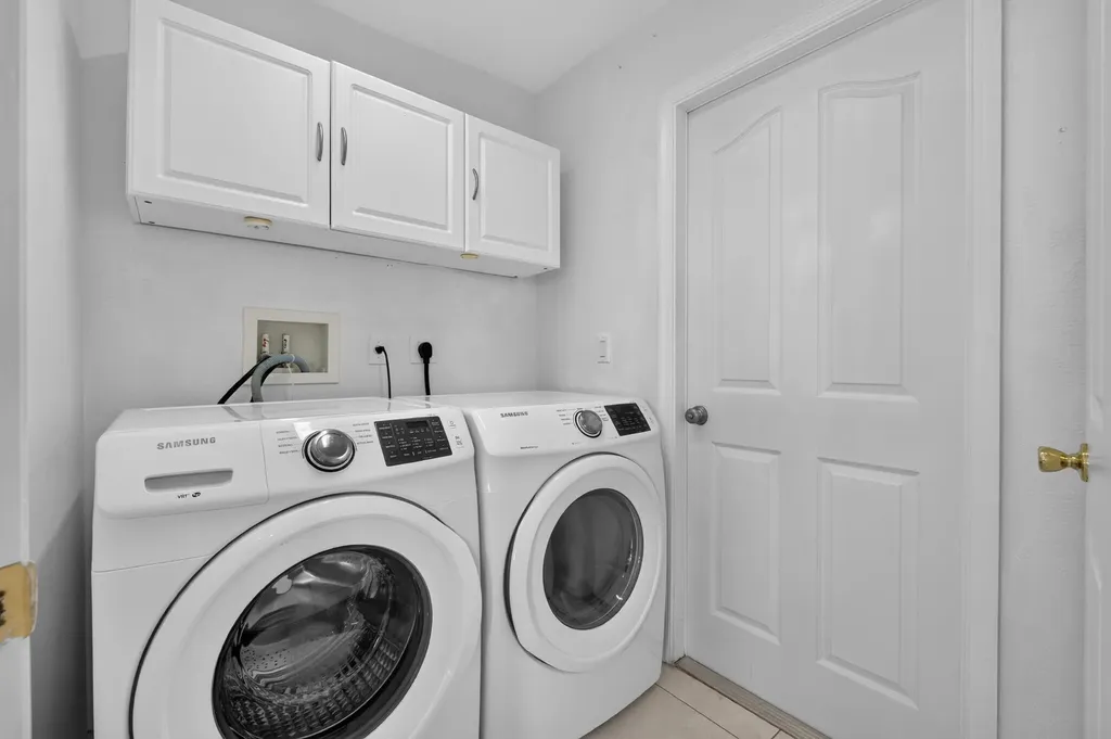 2751 SW Palace Avenue Port St Lucie FL 34987