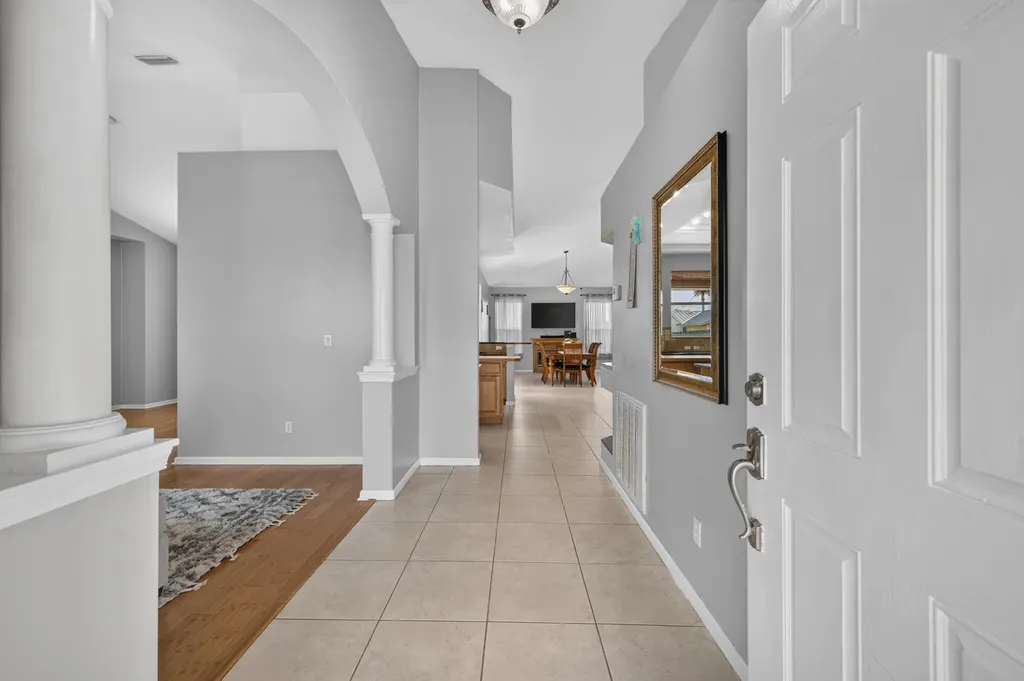 2751 SW Palace Avenue Port St Lucie FL 34987