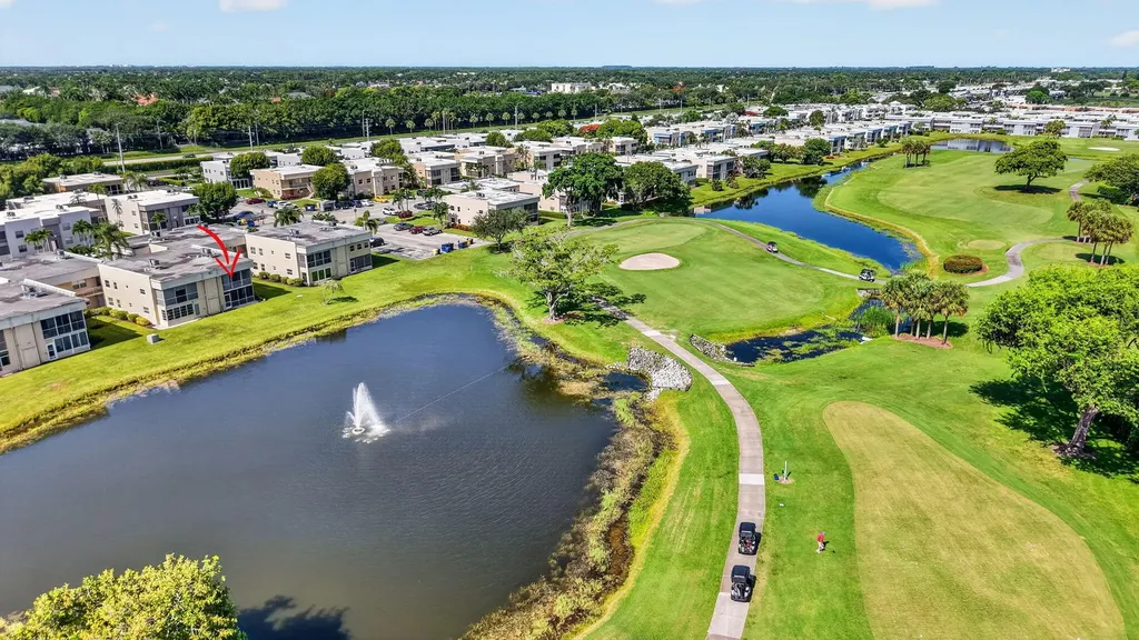 332 Capri G Delray Beach FL 33484