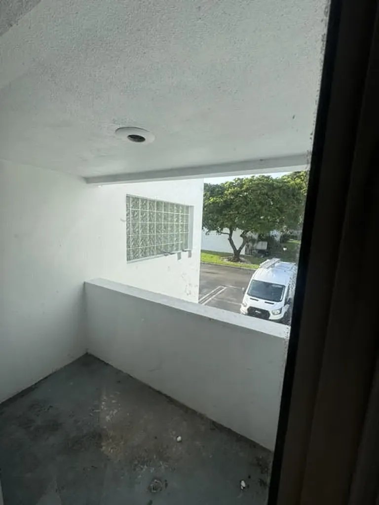 5090 Elmhurst Road West Palm Beach FL 33417