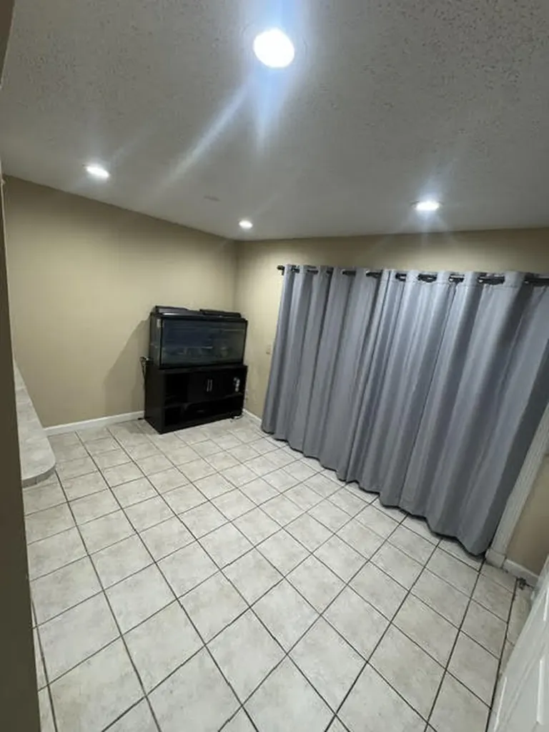5090 Elmhurst Road West Palm Beach FL 33417