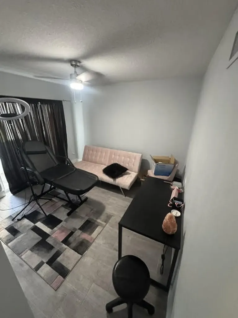 5090 Elmhurst Road West Palm Beach FL 33417