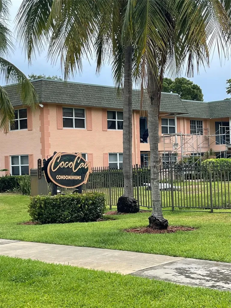 770 SE 2nd Avenue Deerfield Beach FL 33441