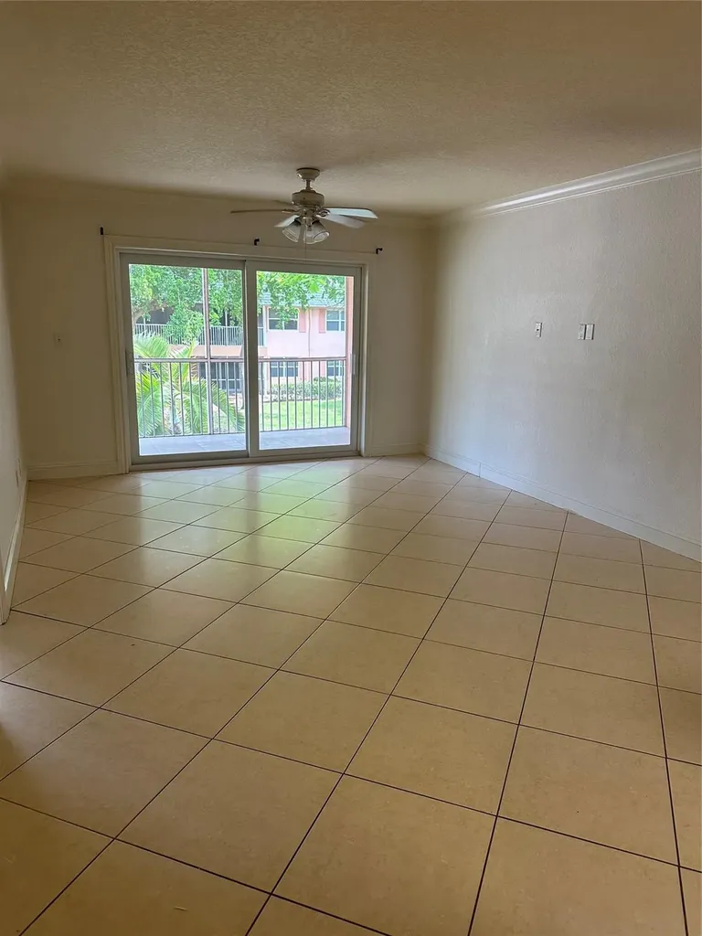 770 SE 2nd Avenue Deerfield Beach FL 33441