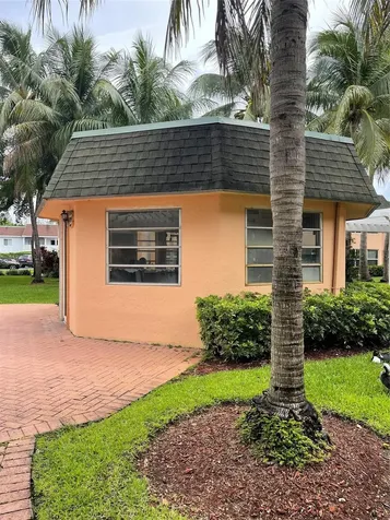 770 SE 2nd Avenue Deerfield Beach FL 33441