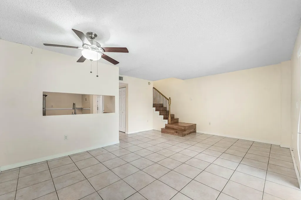 9050 NW 28th Street Coral Springs FL 33065