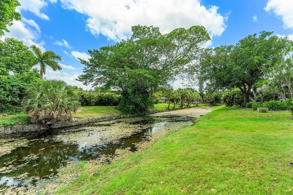 9050 NW 28th Street Coral Springs FL 33065