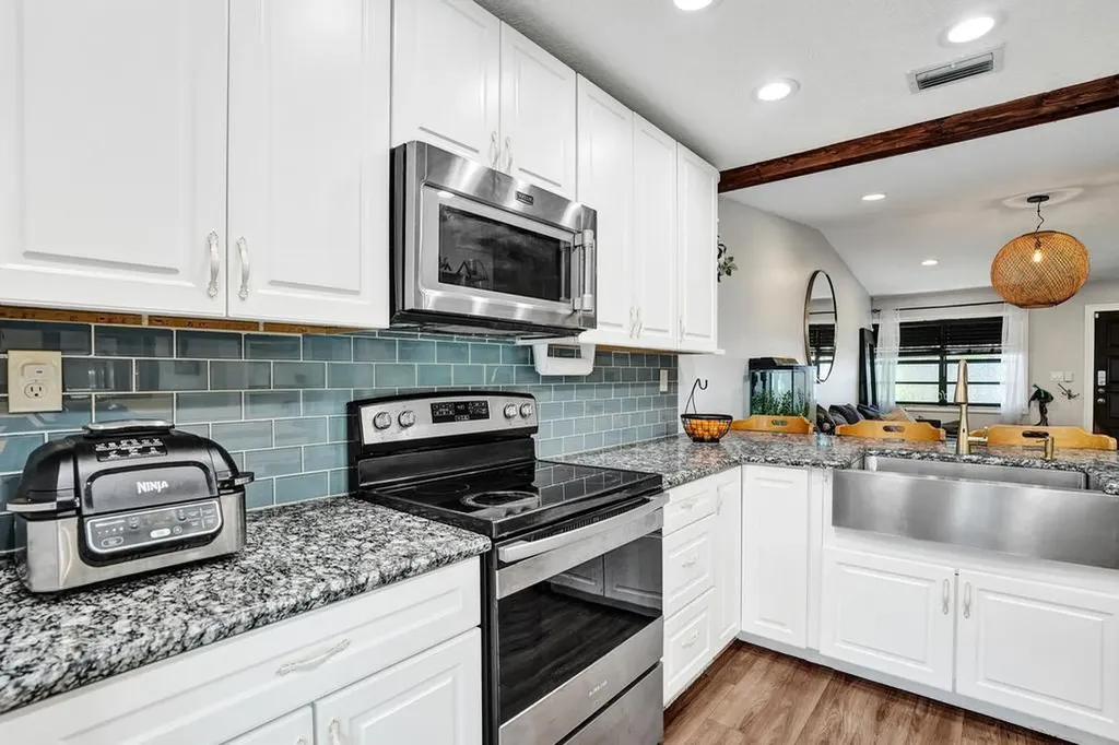 11218 SW 58th Circle Cooper City FL 33330