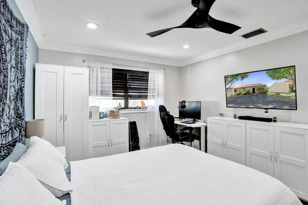 11218 SW 58th Circle Cooper City FL 33330