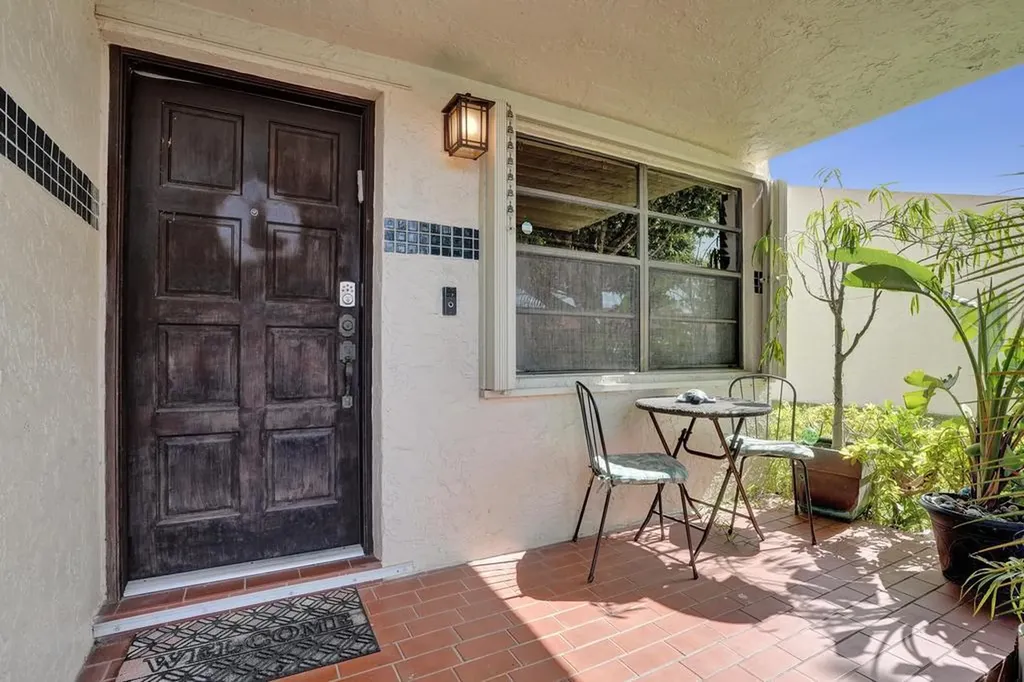 11218 SW 58th Circle Cooper City FL 33330