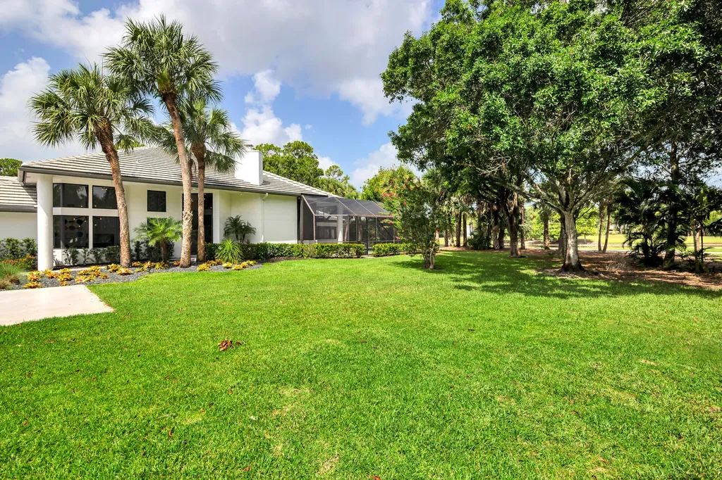 1151 Sand Drift Way West Palm Beach FL 33411