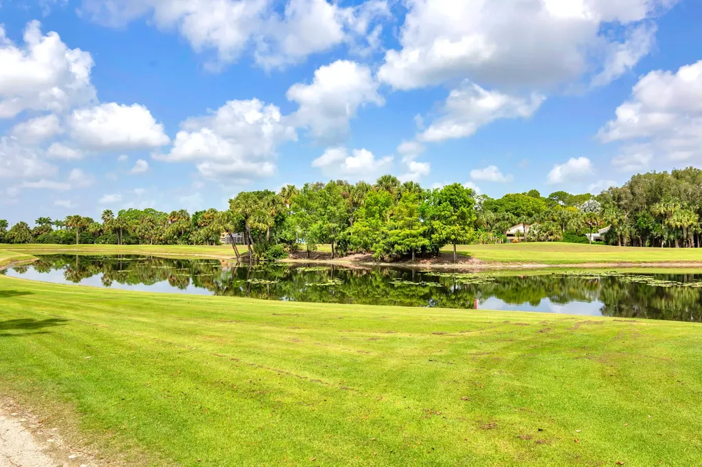1151 Sand Drift Way West Palm Beach FL 33411