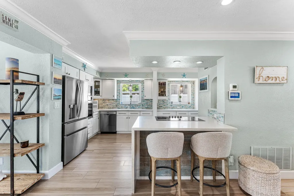 904 SE 15th Court Deerfield Beach FL 33441