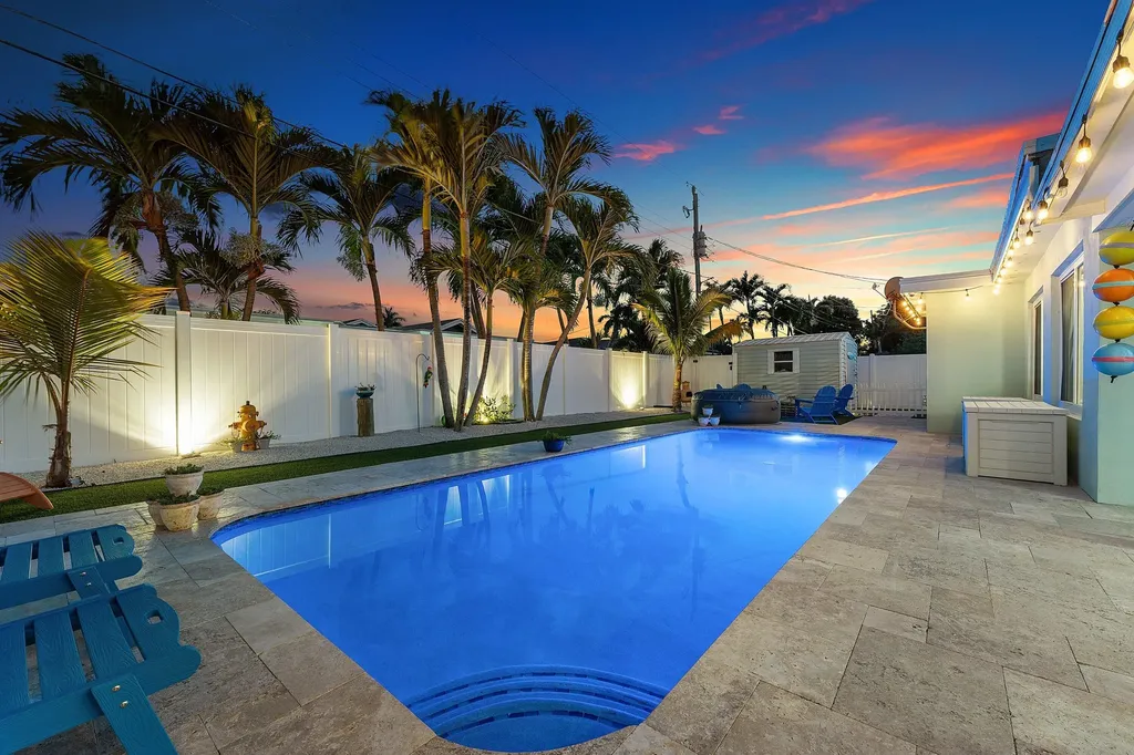 904 SE 15th Court Deerfield Beach FL 33441